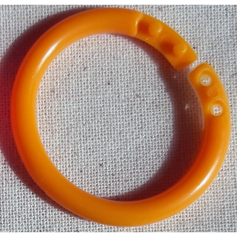 Krúžok -  2 cm plastový Oranžový   Učenie zábavou